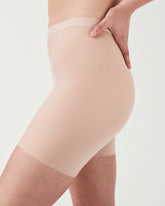 SPANXshapeâ„¢ Invisible Girlshort | Champagne Beige